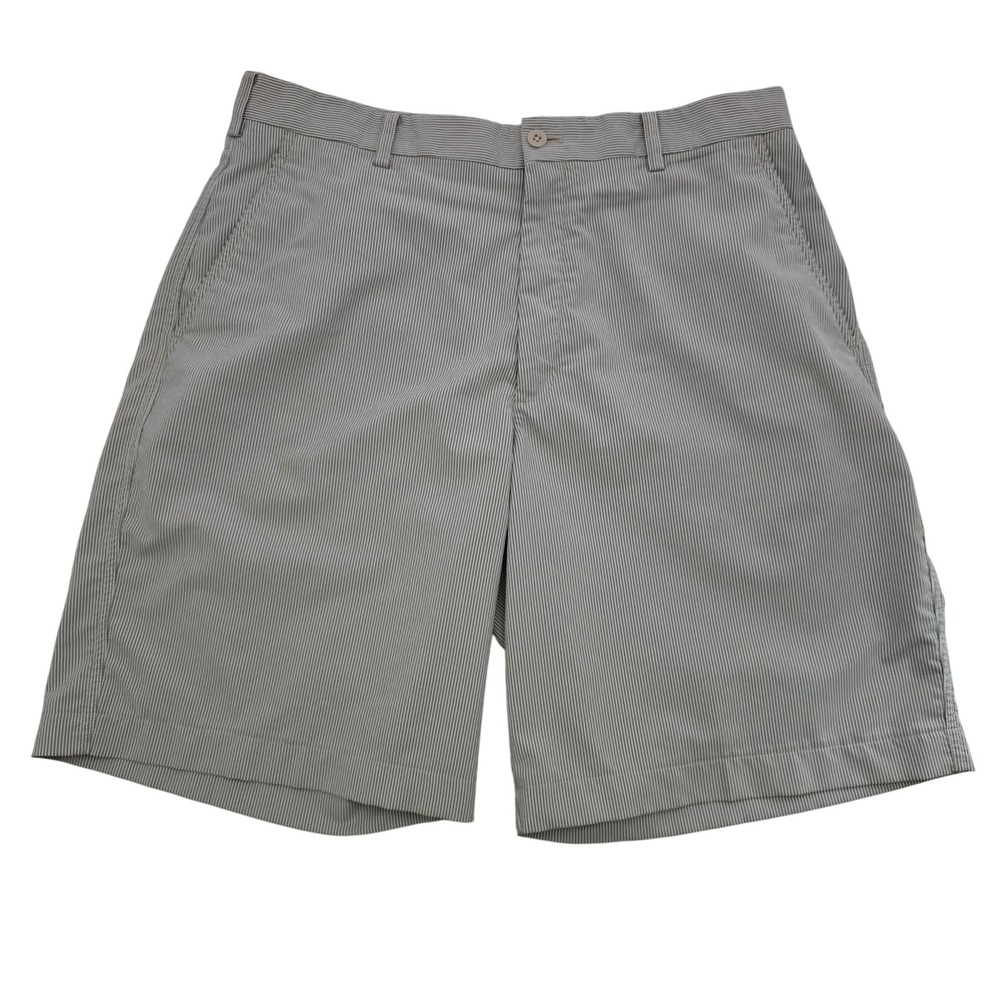 Nike Golf Men's Grey & White Seersucker Striped Performance Shorts 34